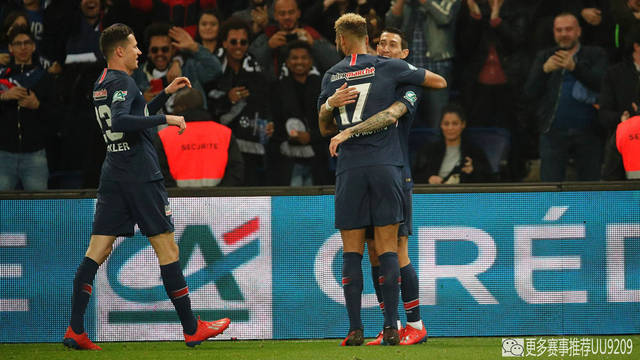 阿贾克斯发布备战花絮，今晨迎来里程碑，法国杯任务艰巨，数据趋势出现新变化的简单介绍